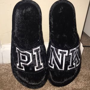 Victoria’s Secret Pink Slippers